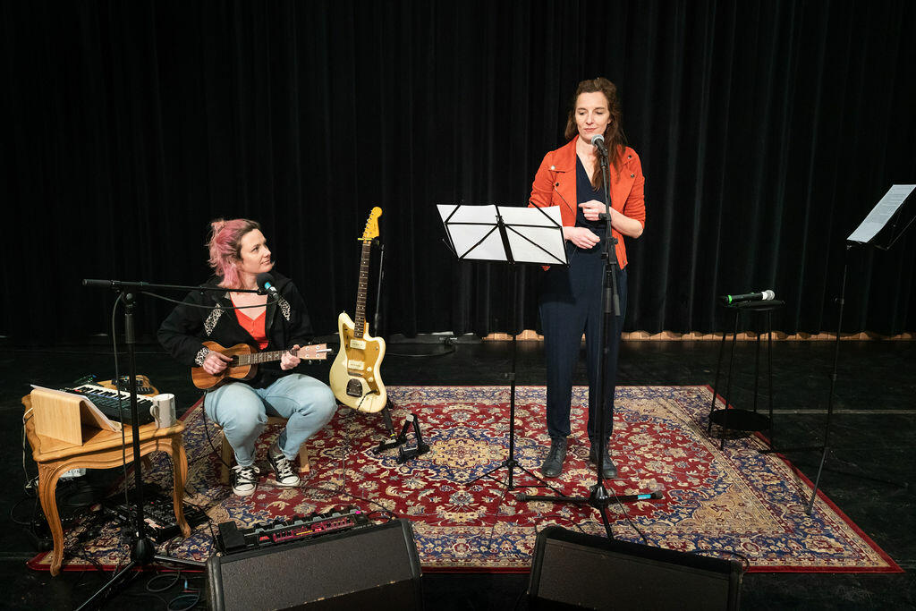 La Médiathèque : Spectacle SORTIR AU JOUR