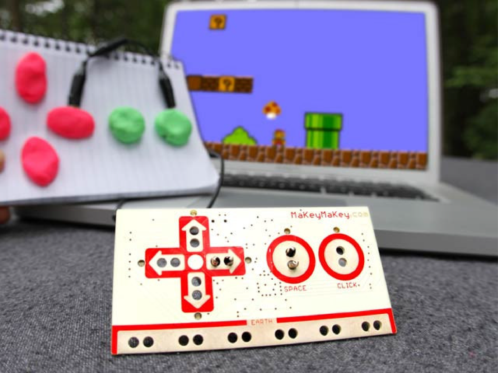 La Médiathèque à l'espace jeunesse : Atelier Makey Makey